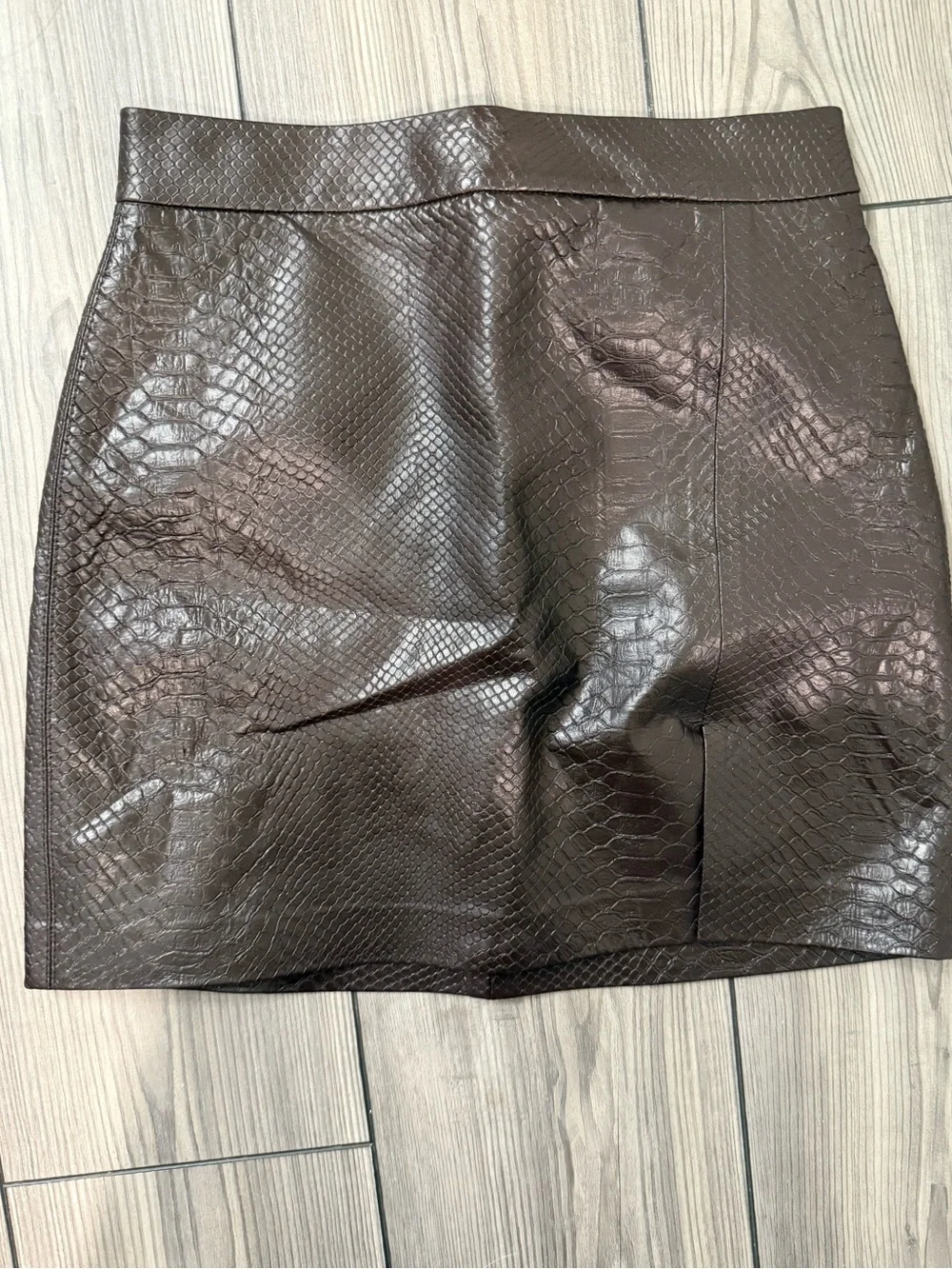 Wilfred Brown Faux Croc Mini Skirt | Aritzia